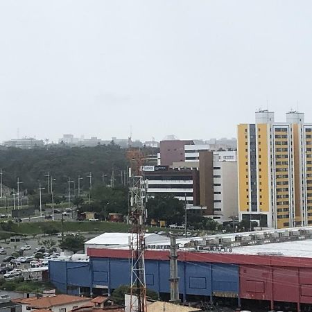 Apart mobiliado próximo ao fórum Imbuí, metrô , extra e unifacs. Salvador Exterior foto